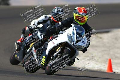 media/Sep-21-2025-TrackDaz (Sun) [[277c75b276]]/B Group/1220pm (Turn 2)/